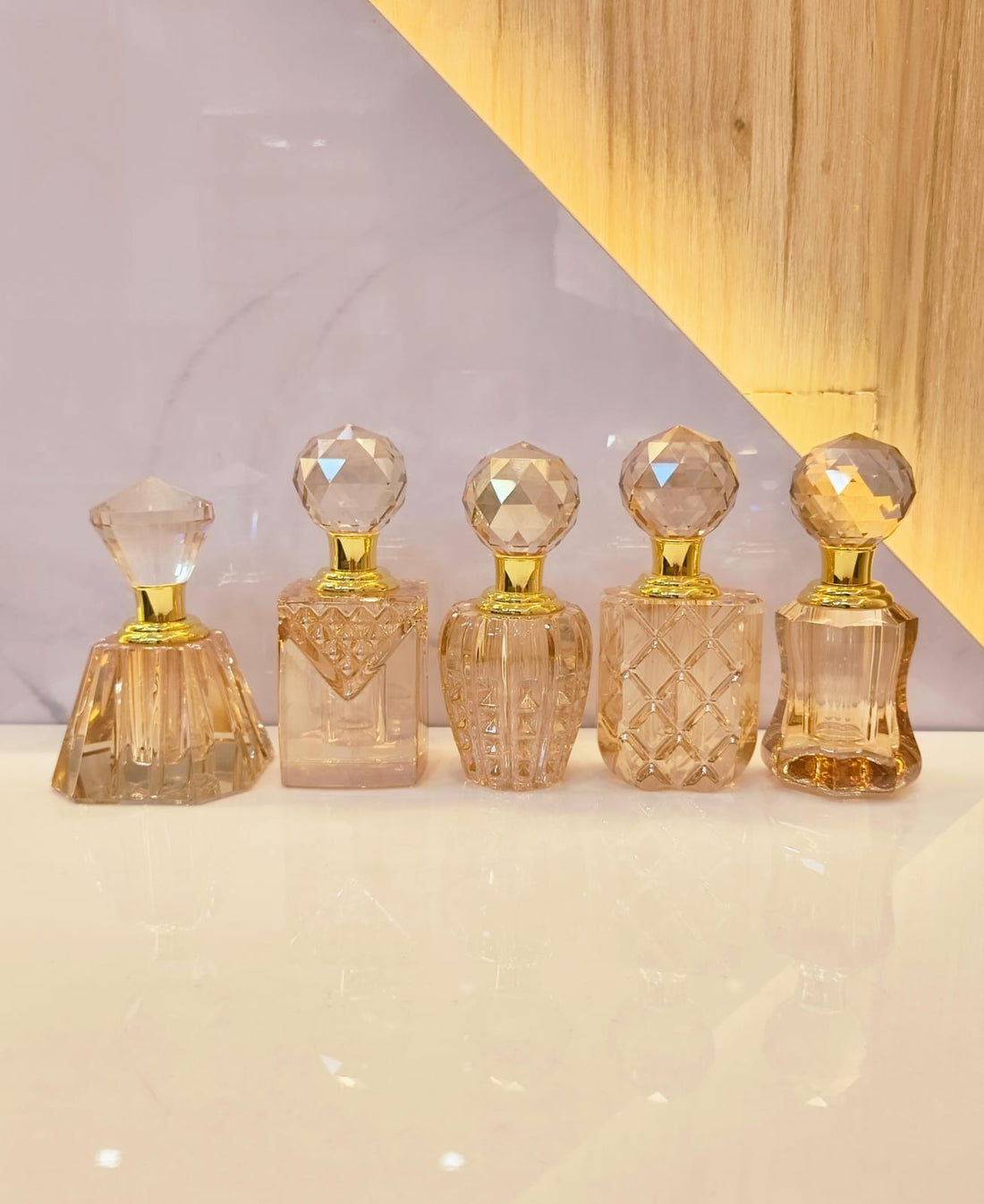 Empty Fancy Crystal Attar bottel 12ml - Modle No 906-GLD